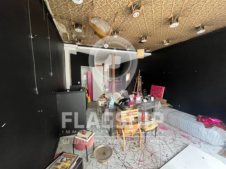 Retail in Paris for sale - Interior Photo - Image 3 of 6