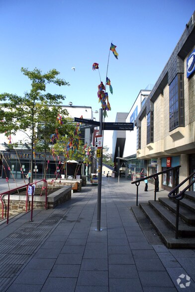 Trinity St, St Austell à louer - Photo du bâtiment - Image 2 de 17