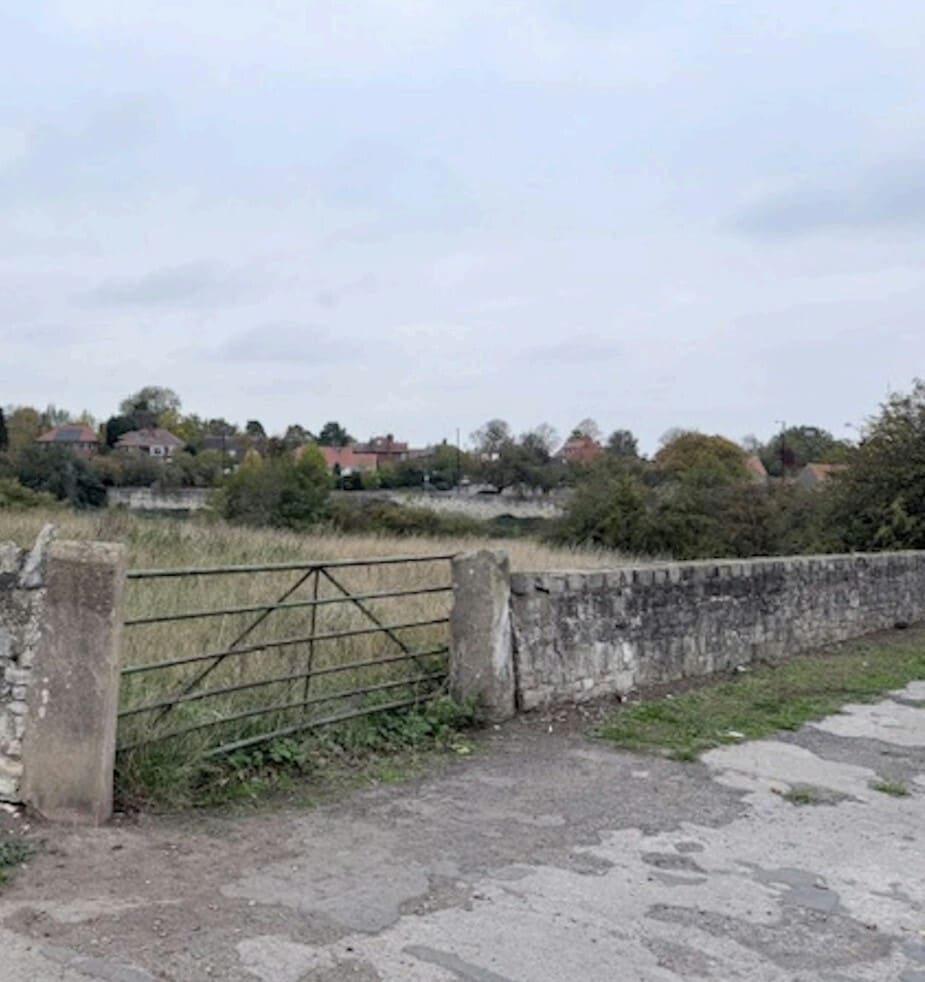 Land at Rotherham Rd, Tickhill for sale Primary Photo- Image 1 of 2