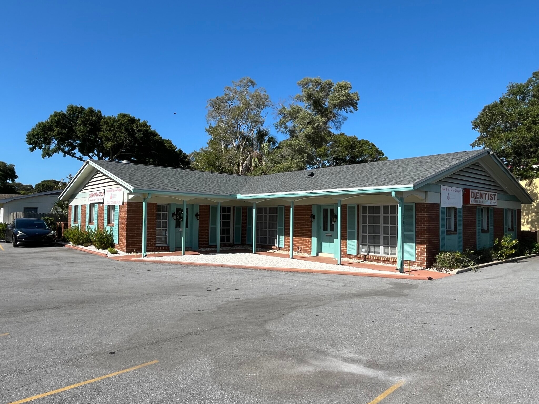 6201 Dr Martin Luther King Jr St S, Saint Petersburg, FL à louer Photo du bâtiment- Image 1 de 9