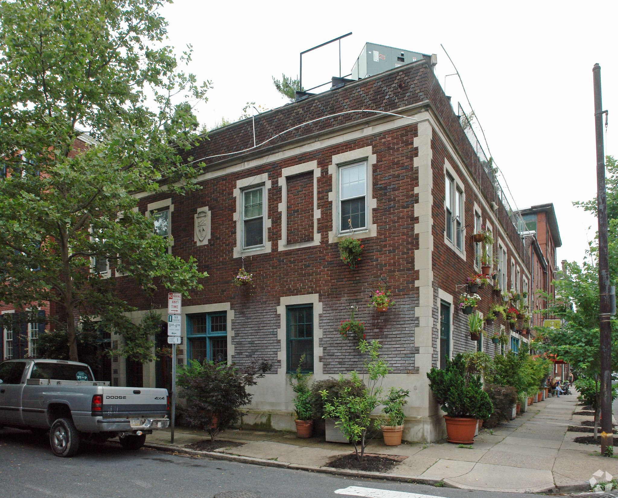325 S 22nd St, Philadelphia, PA for lease Building Photo- Image 1 of 4