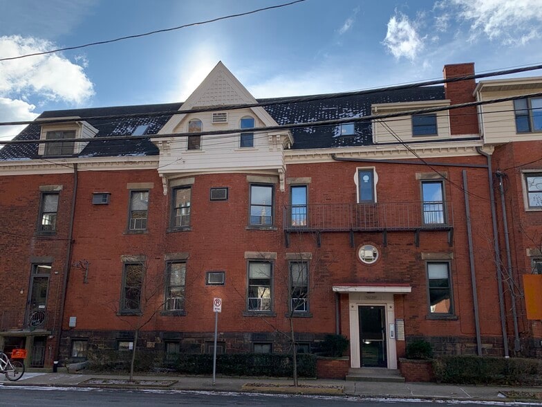 201 S Craig St, Pittsburgh, PA à louer - Photo du bâtiment - Image 2 de 15