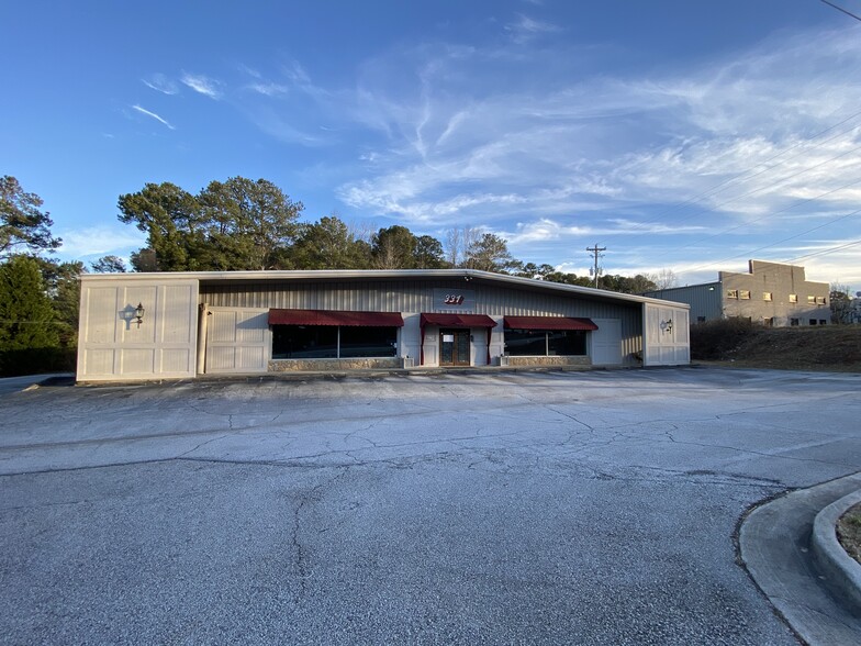 4750 Stone Mountain Hwy, Lilburn, GA à vendre - Photo du bâtiment - Image 1 de 1