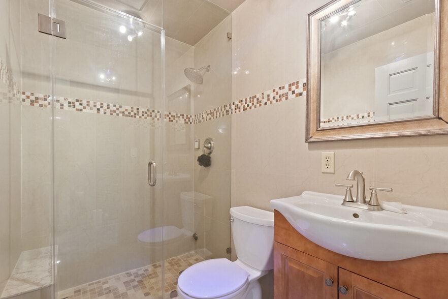 6971 N Federal Hwy, Boca Raton, FL for sale - Interior Photo - Image 3 of 12