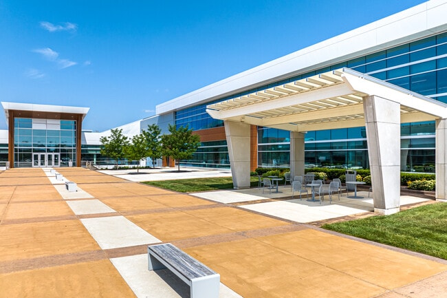 More details for 6800 W 115th St, Overland Park, KS - Office for Lease