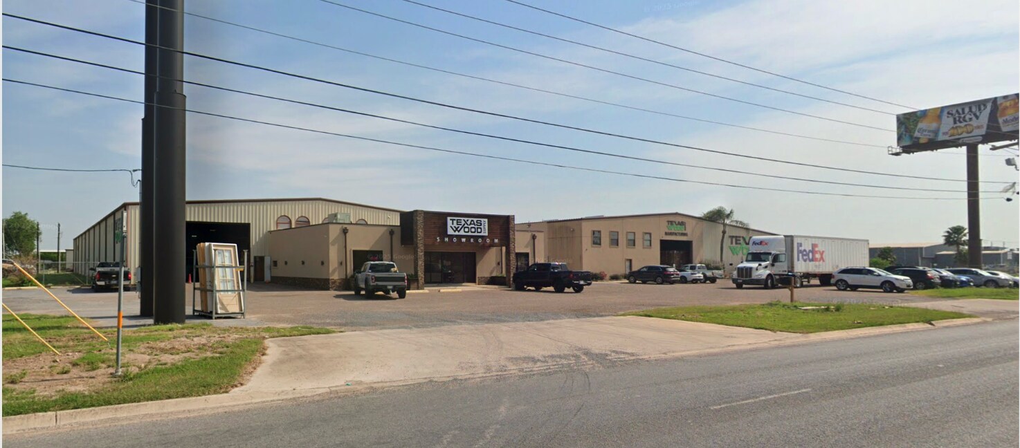 940 W Expressway 83, Donna, TX for lease Primary Photo- Image 1 of 2