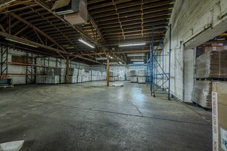 3354 N 35th St, Milwaukee, WI à vendre Photo intérieure- Image 1 de 5