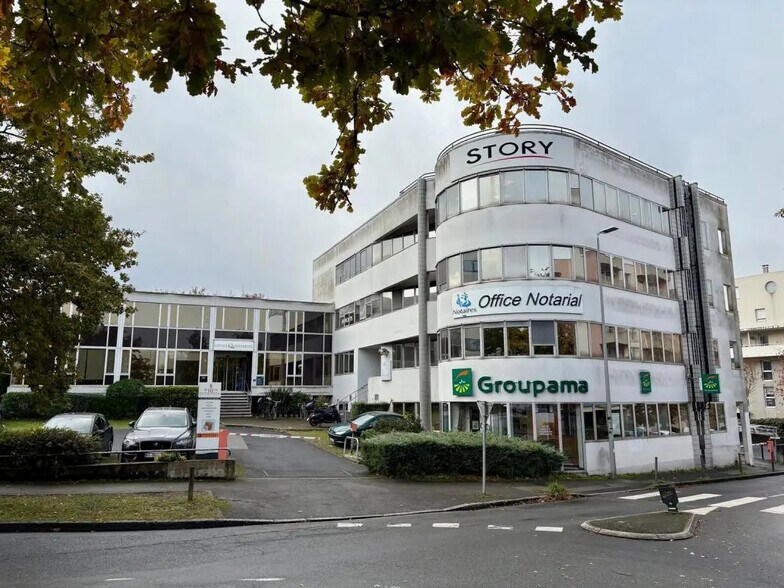 Bureau dans Rezé à louer - Photo du bâtiment - Image 1 de 8