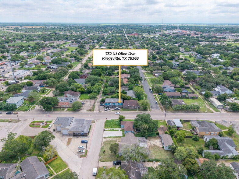 732 W Alice Ave, Kingsville, TX à vendre - Aérien - Image 2 de 54