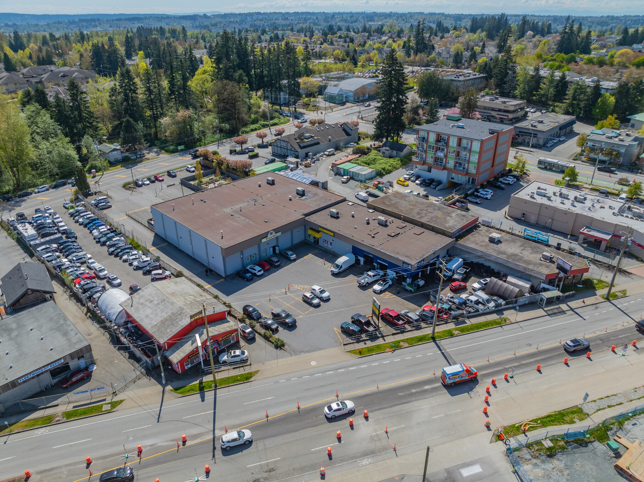 16050-16054 Fraser Hwy, Surrey, BC à vendre Photo du bâtiment- Image 1 de 1