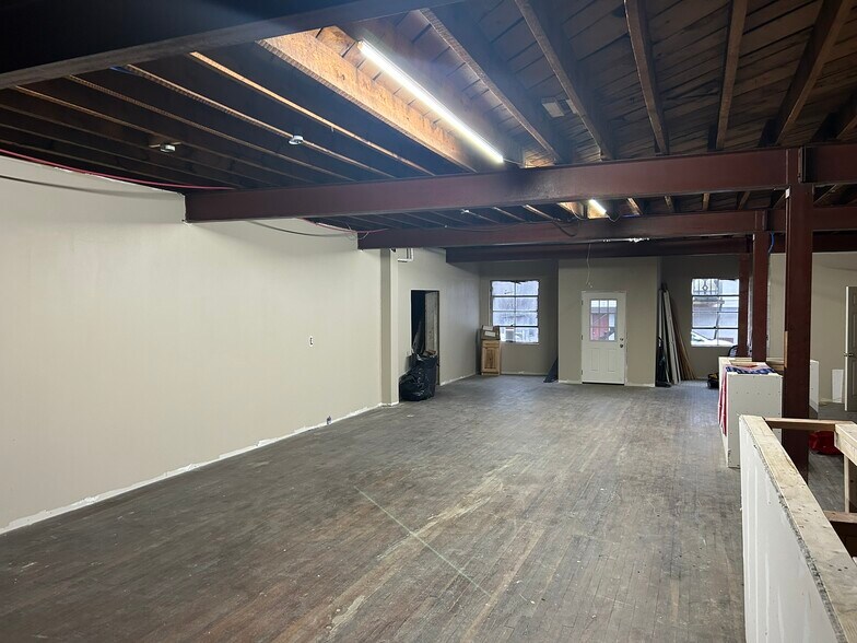 78 Riverview Dr, Landes Station, WV à vendre - Photo du bâtiment - Image 2 de 10