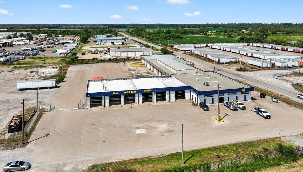 400 Mound City Rd, West Memphis, AR for sale - Building Photo - Image 2 of 22