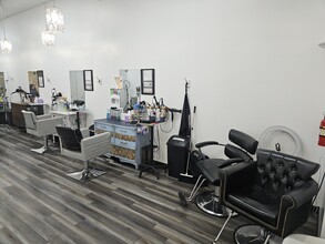 2707 W Broadway Ave, Moses Lake, WA for lease Interior Photo- Image 1 of 10