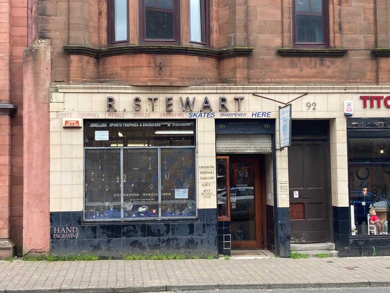 90 Titchfield St, Kilmarnock for sale - Building Photo - Image 1 of 5