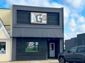 Plus de détails pour 108 E Washington St, Monroe, IA - Flex à vendre