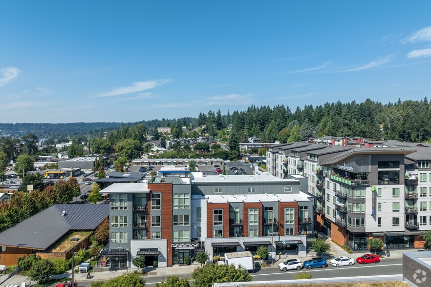 18115 68th Ave NE, Kenmore, WA for lease - Building Photo - Image 2 of 4