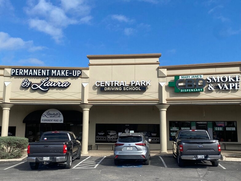 7115 Blanco Rd, San Antonio, TX for lease - Building Photo - Image 3 of 10