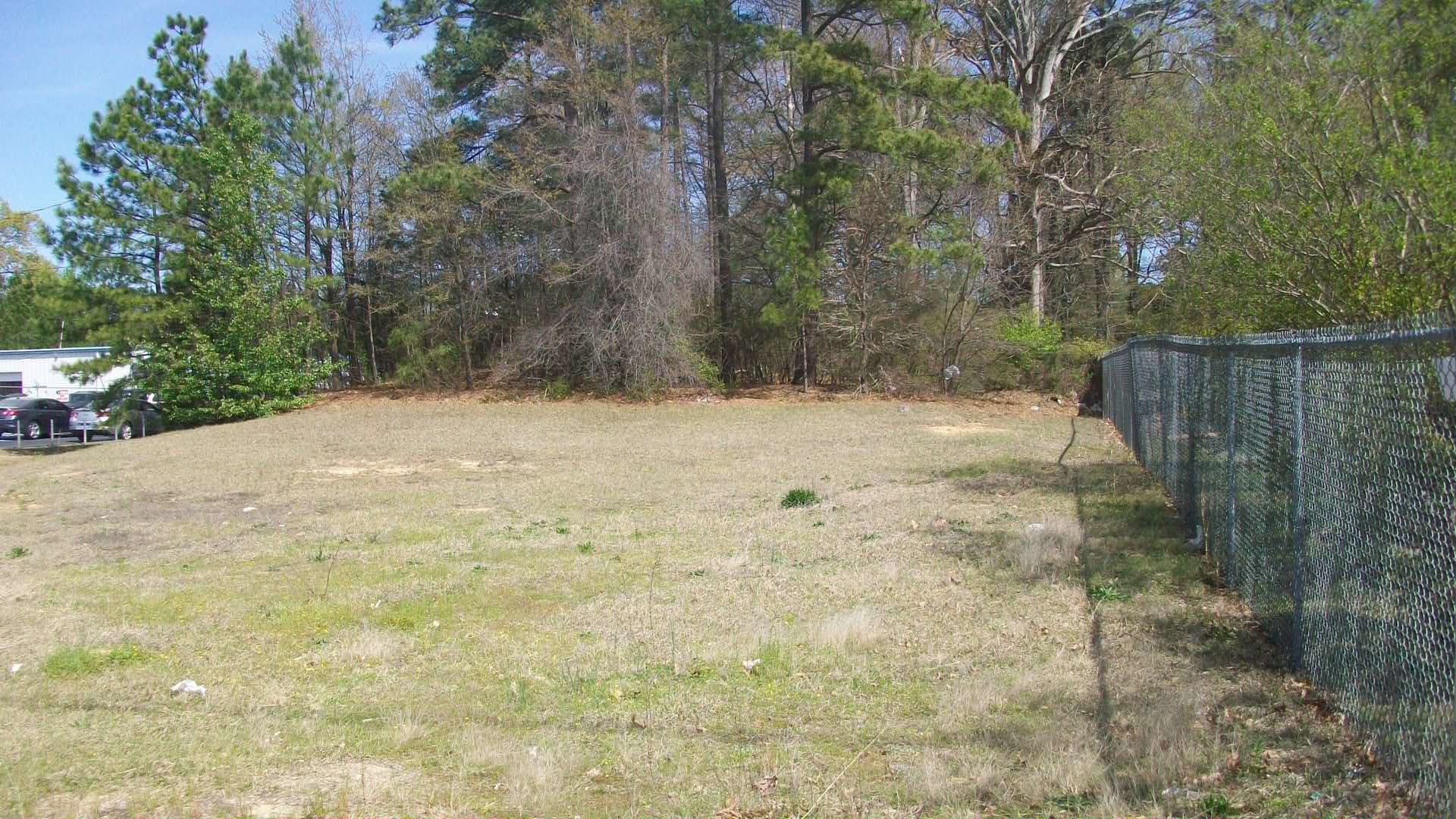 PAMALEE Dr, Fayetteville, NC à vendre Autre- Image 1 de 3