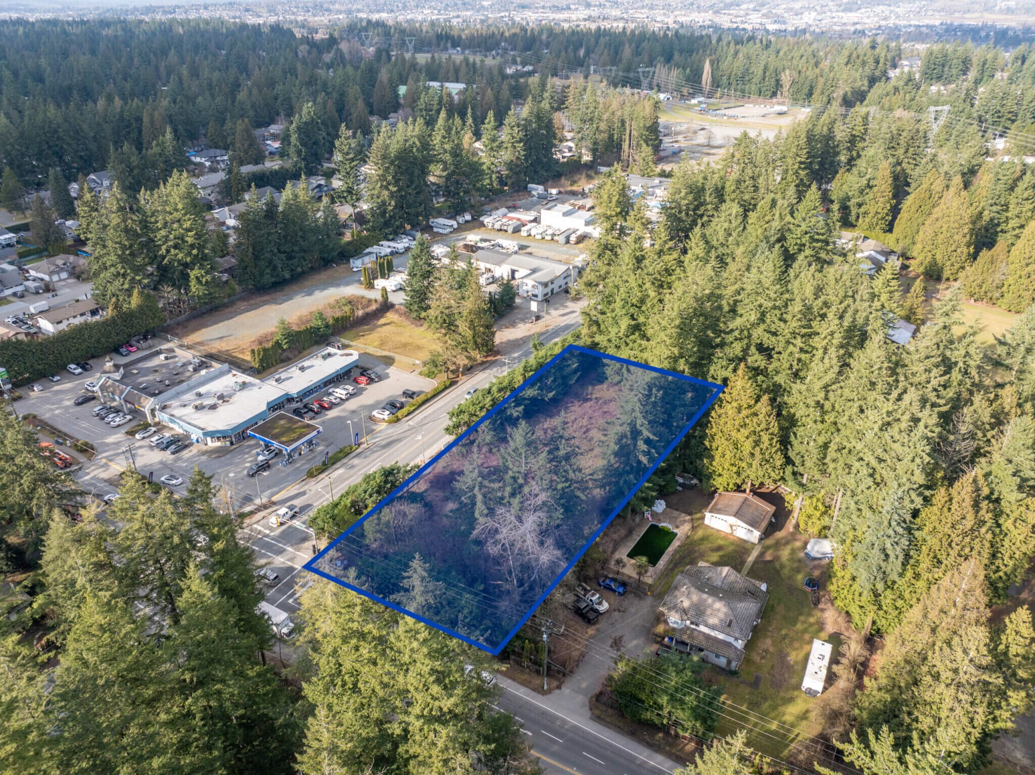 NB 208 40 Av, Langley Twp, BC for sale Primary Photo- Image 1 of 6