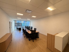 320 Granville St, Vancouver, BC for lease Interior Photo- Image 2 of 4
