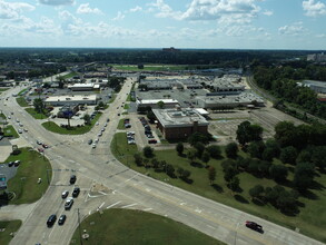 301 Benton Rd, Bossier City, LA à vendre Photo du bâtiment- Image 1 de 9