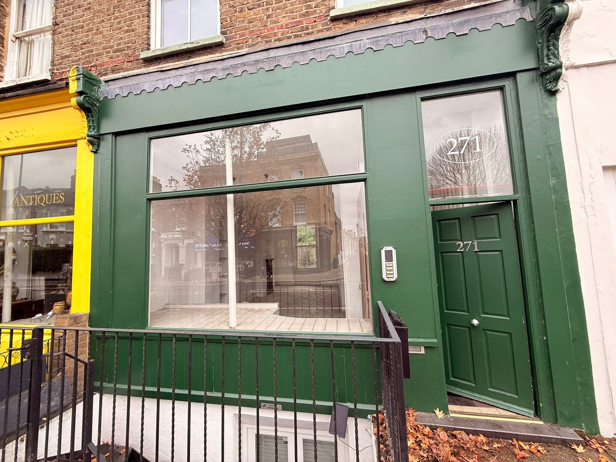 271 Lillie Rd, Londres à louer Photo intérieure- Image 1 de 6