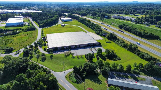 More details for 100 Don Truell Ln, Thomasville, NC - Industrial for Lease