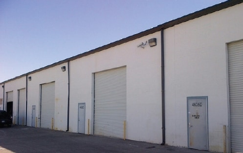 4635 Andrews St, North Las Vegas, NV à louer - Photo du bâtiment - Image 3 de 6