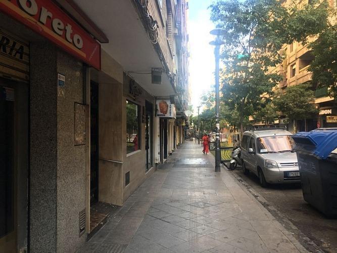 Calle de Pedro Antonio de Alarcón, 55, Granada, Granada à louer - Photo du bâtiment - Image 2 de 16