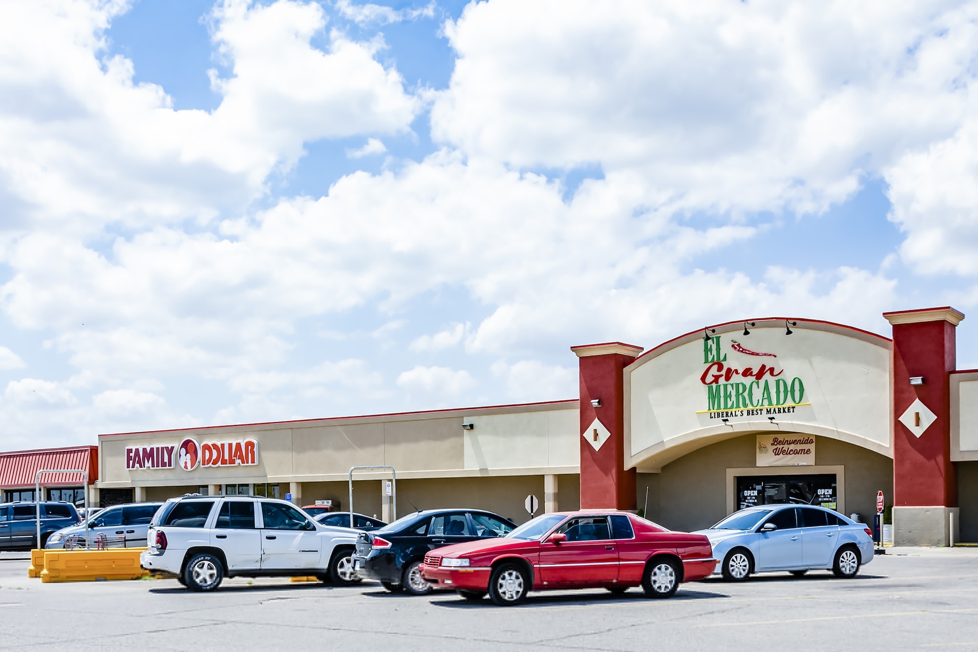 910 S Kansas Ave, Liberal, KS for sale Primary Photo- Image 1 of 1