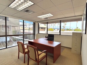 777 E Tahquitz Canyon Way, Palm Springs, CA à louer Photo intérieure- Image 1 de 2