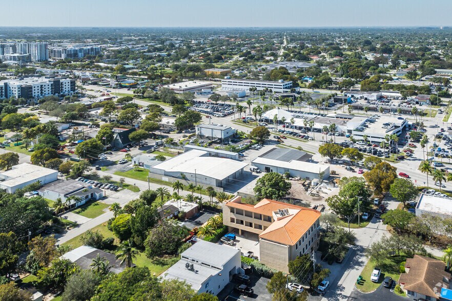 9780 E Indigo St, Palmetto Bay, FL à louer - Aérien - Image 3 de 4