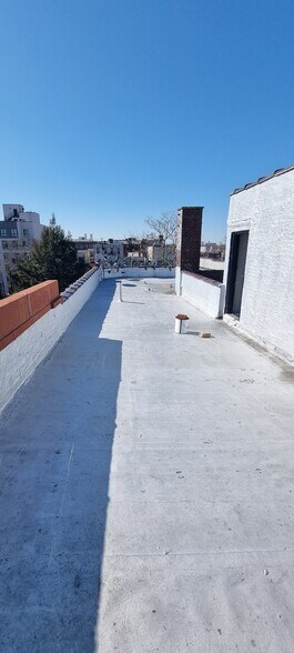 600 E 22nd St, Brooklyn, NY à vendre - Photo du bâtiment - Image 3 de 3