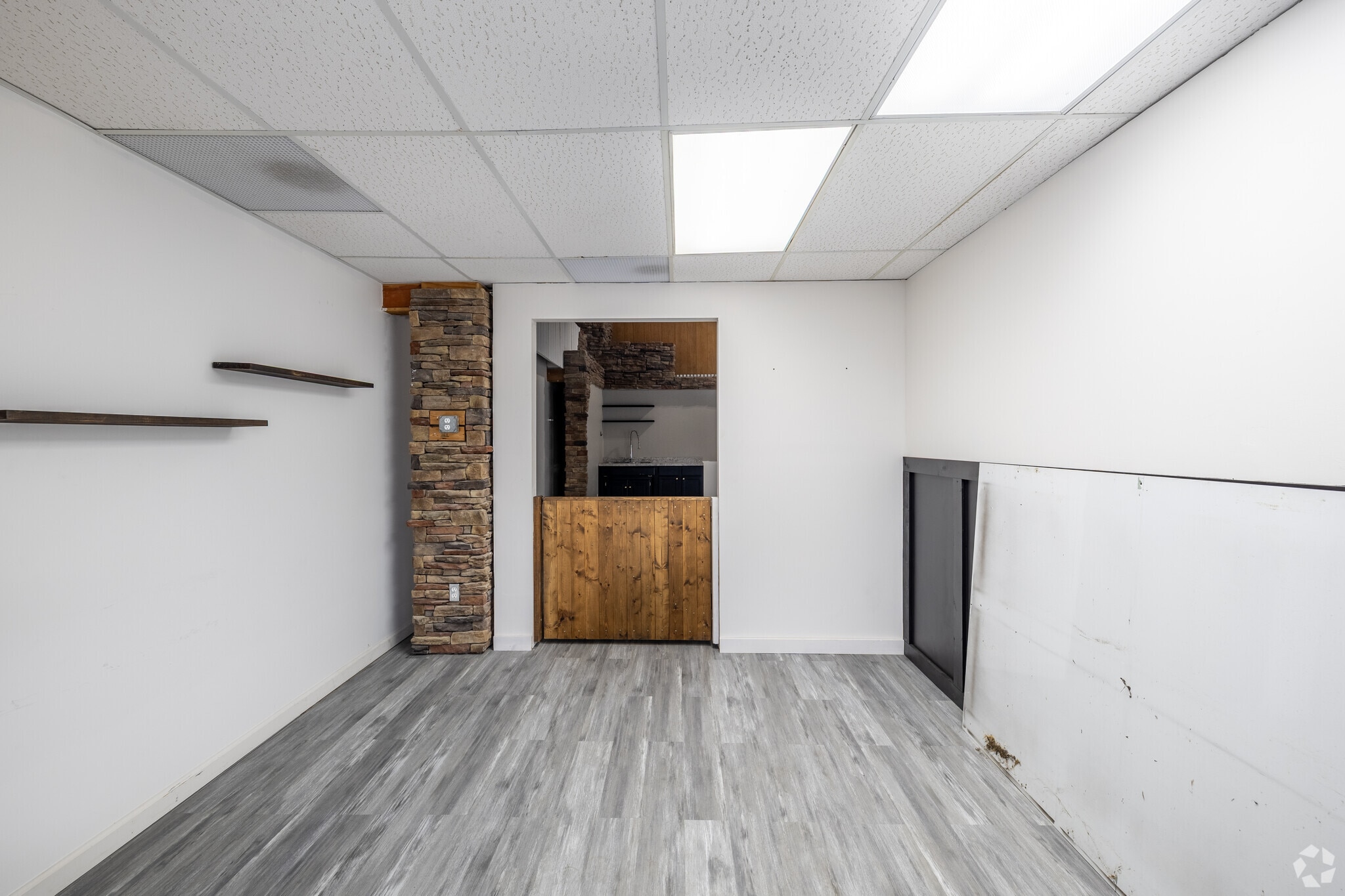 3628 S 144th St, Omaha, NE for lease Building Photo- Image 1 of 6