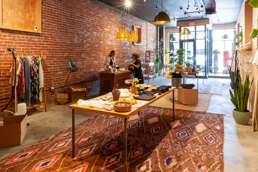 5924 N Figueroa St, Los Angeles, CA for lease - Building Photo - Image 3 of 8