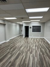 3605 Woodhead Dr, Northbrook, IL à louer Photo intérieure- Image 1 de 3