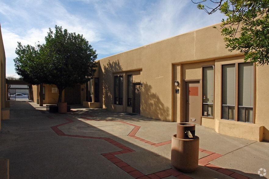 1516 Main St, Ramona, CA for lease - Building Photo - Image 3 of 7