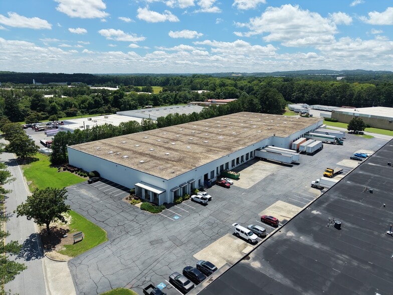 500 Great Sw Pky SW, Atlanta, GA for lease - Building Photo - Image 3 of 4