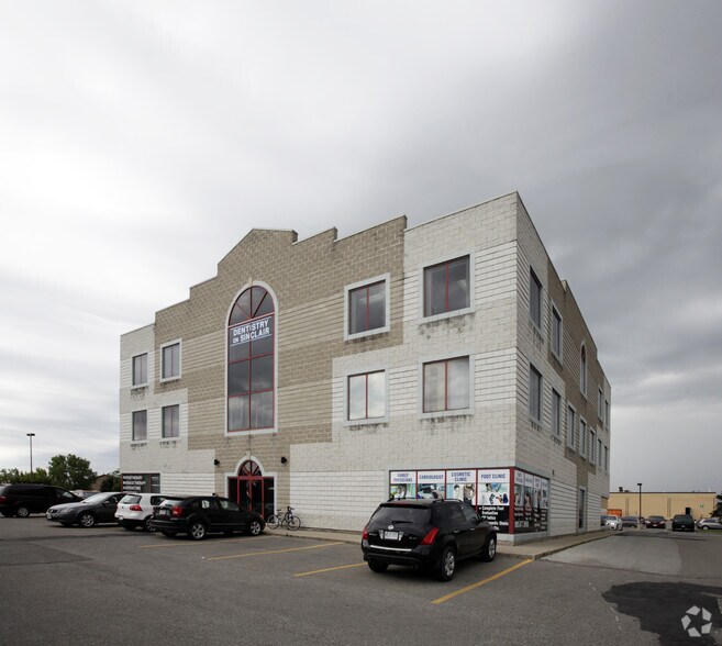 99 Sinclair Ave, Halton Hills, ON for sale - Primary Photo - Image 1 of 1