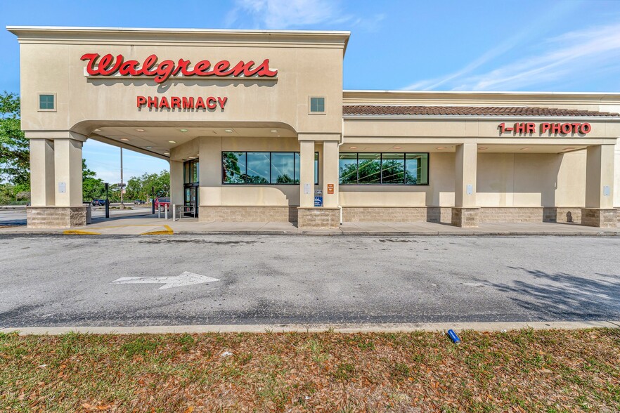 12211 W Hillsborough Ave, Tampa, FL for sale - Building Photo - Image 1 of 1