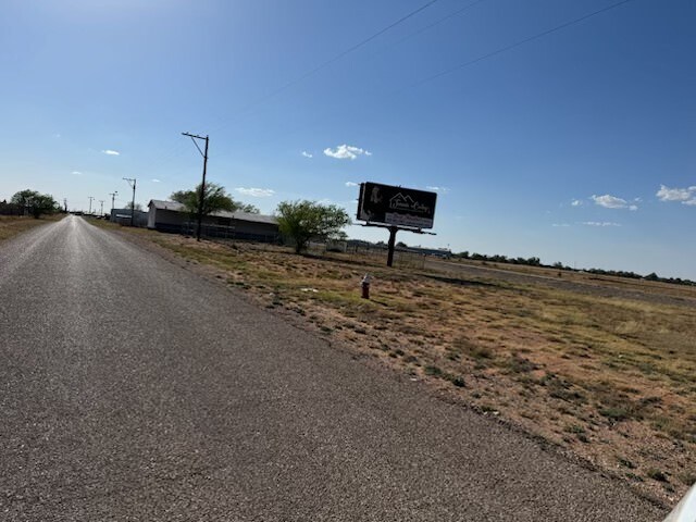 1186 TX-176, Andrews, TX à vendre - Photo du bâtiment - Image 3 de 5