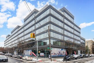 Plus de détails pour 3820 Parsons Blvd, Flushing, NY - Multi-résidentiel à vendre