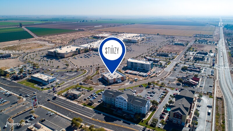 3009 S Dogwood Rd, El Centro, CA à vendre - Photo du bâtiment - Image 3 de 3