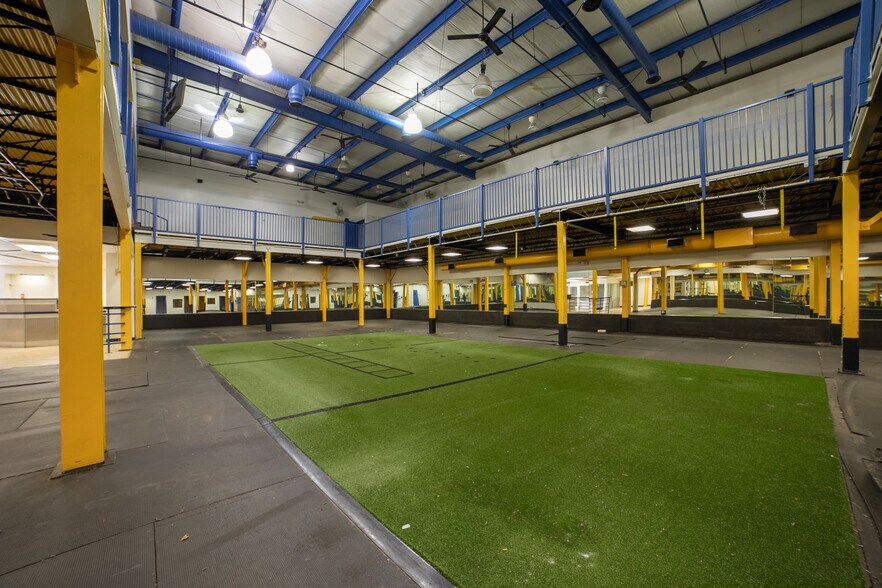 450 State Route 34, Matawan, NJ à louer - Photo du bâtiment - Image 3 de 50