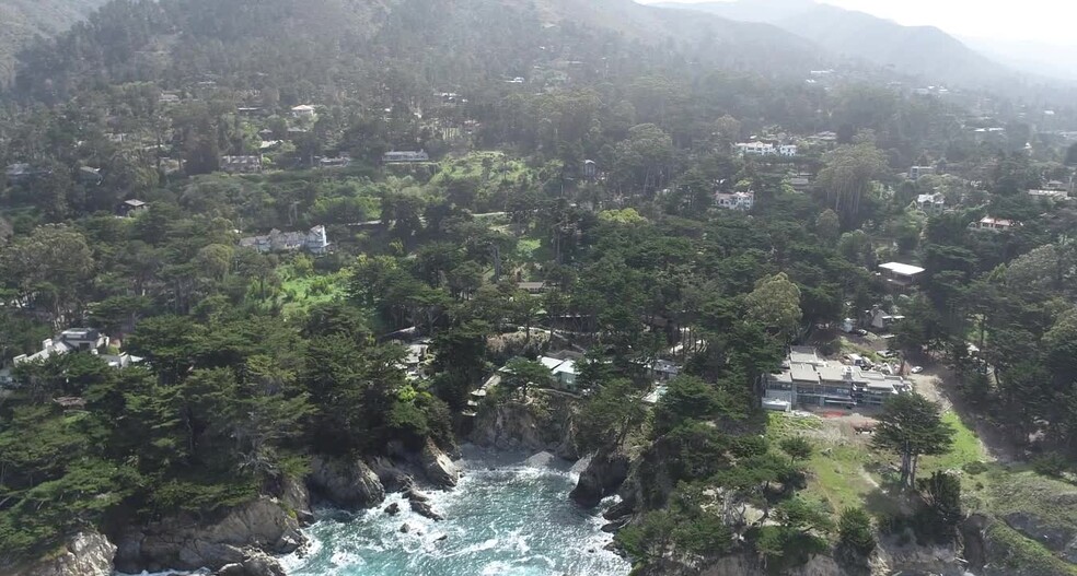 HWY 1, Carmel Highlands, CA à vendre - Vidéo sur l’inscription commerciale - Image 2 de 5