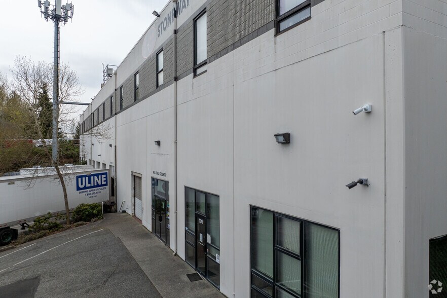 720 132nd St SW, Everett, WA for lease - Building Photo - Image 1 of 21