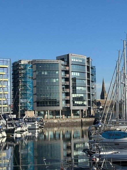 North East Quay, Plymouth à louer - Photo du bâtiment - Image 3 de 4