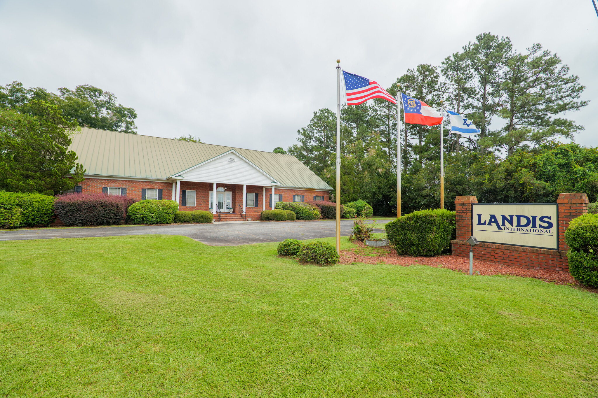 3185 Madison Hwy, Valdosta, GA for sale Primary Photo- Image 1 of 54