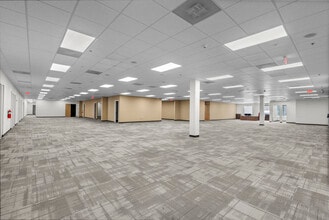 2001 NW 64th St, Fort Lauderdale, FL à louer Numérisation 3D de Matterport- Image 1 de 14