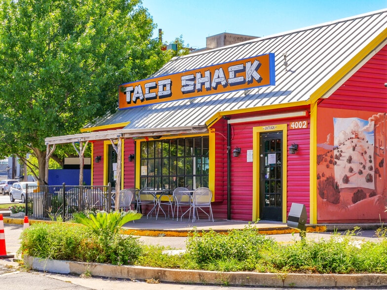 4000 N Lamar Blvd, Austin, TX for lease - Building Photo - Image 2 of 11